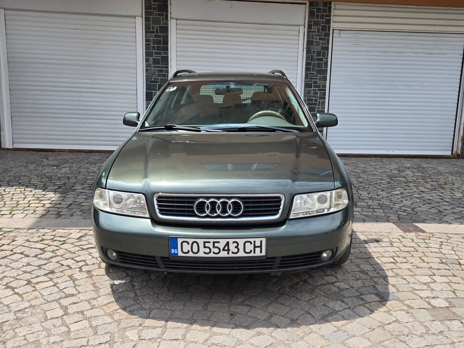 Audi A4 Спешно!!!