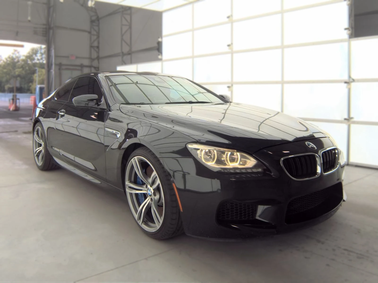 BMW M6 ЦЕНА ДО БЪЛГАРИЯ РЕГИСТРАЦИЯ & АВТОКРЕДИТ, снимка 3 - Автомобили и джипове - 55432359