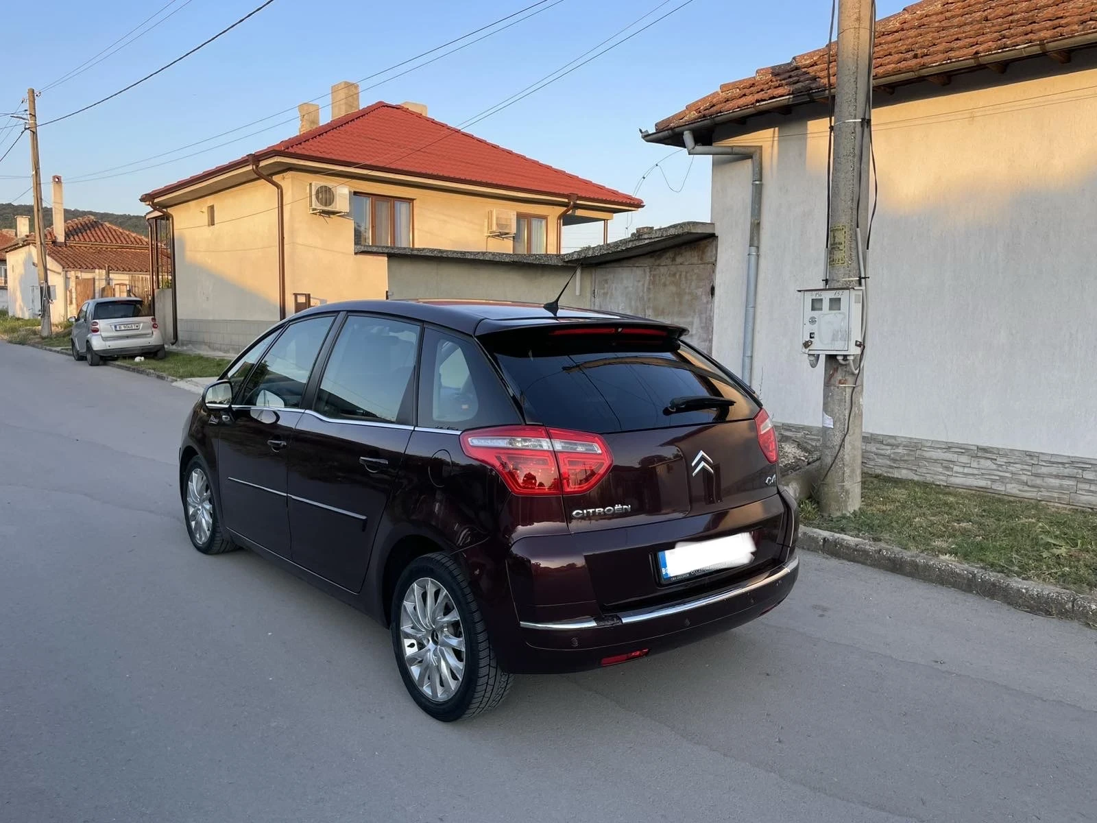 Citroen C4 Picasso HDi face, снимка 4 - Автомобили и джипове - 55582989