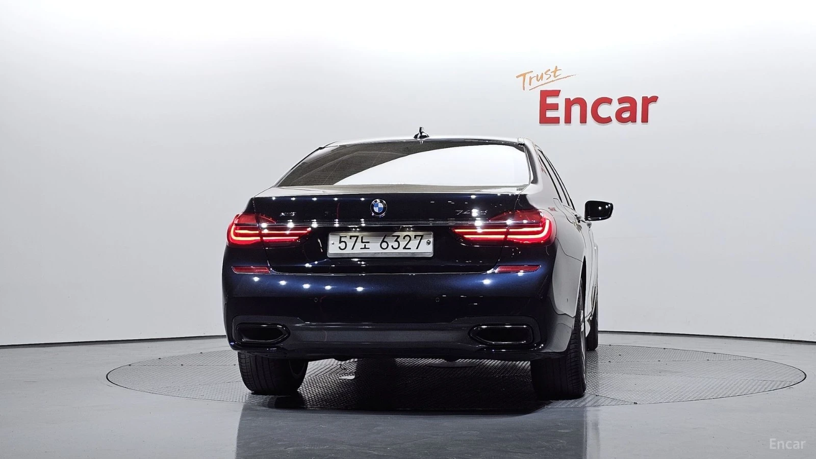 BMW 740 d/XDRIVE/M-SPORT/DRIVE-ASSISTS, снимка 4 - Автомобили и джипове - 55679085