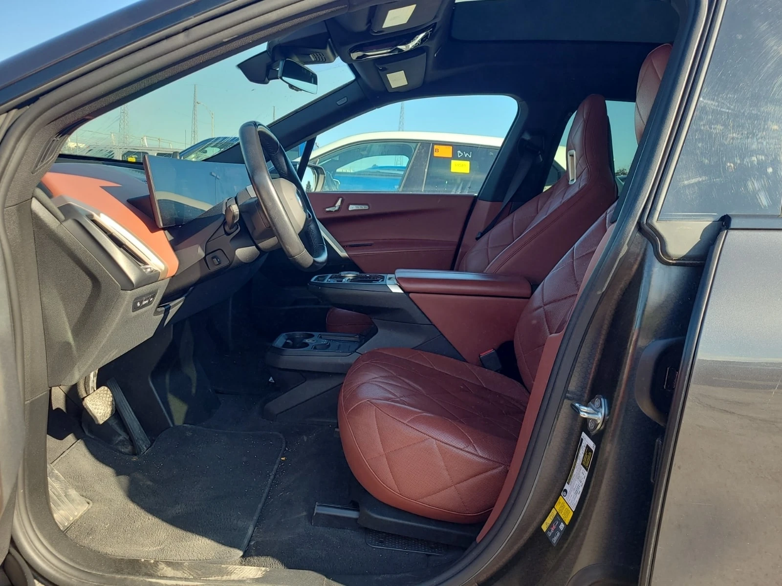BMW iX * XDRIVE50 * Един собственик * От BMW * , снимка 7 - Автомобили и джипове - 55841828