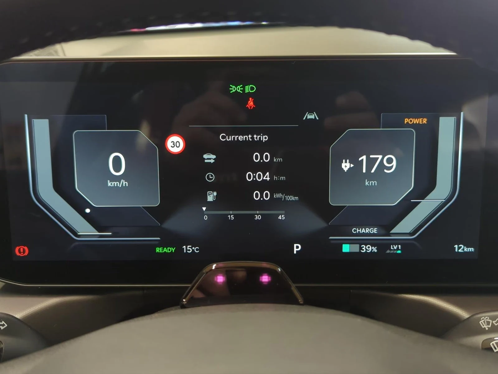 Kia EV9 AIR/204HP/7S/CAM/LED/CPLAY/NAVI/KLESS/689q, снимка 8 - Автомобили и джипове - 56118964