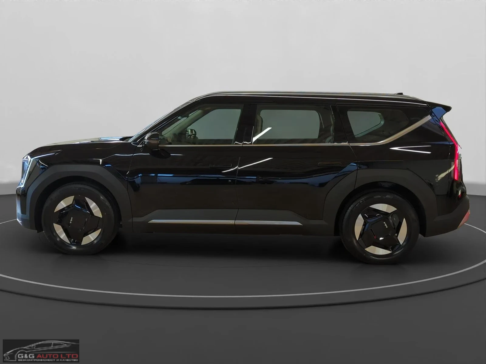 Kia EV9 AIR/204HP/7S/CAM/LED/CPLAY/NAVI/KLESS/689q, снимка 2 - Автомобили и джипове - 56118964