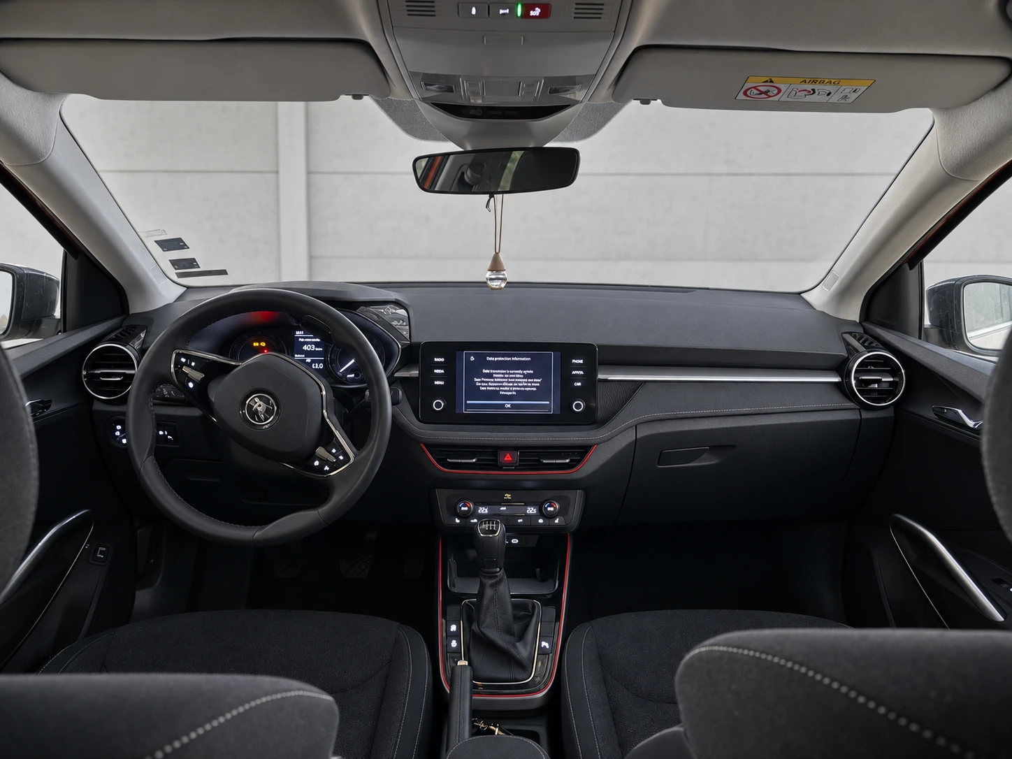 Skoda Fabia Edition, снимка 4 - Автомобили и джипове - 56157290