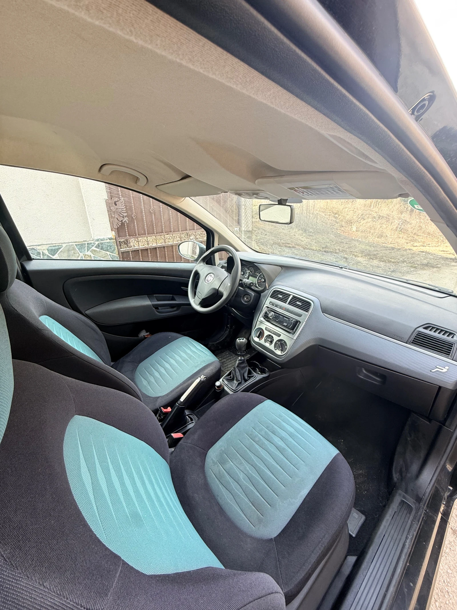 Fiat Punto 1.4i, снимка 7 - Автомобили и джипове - 56337703