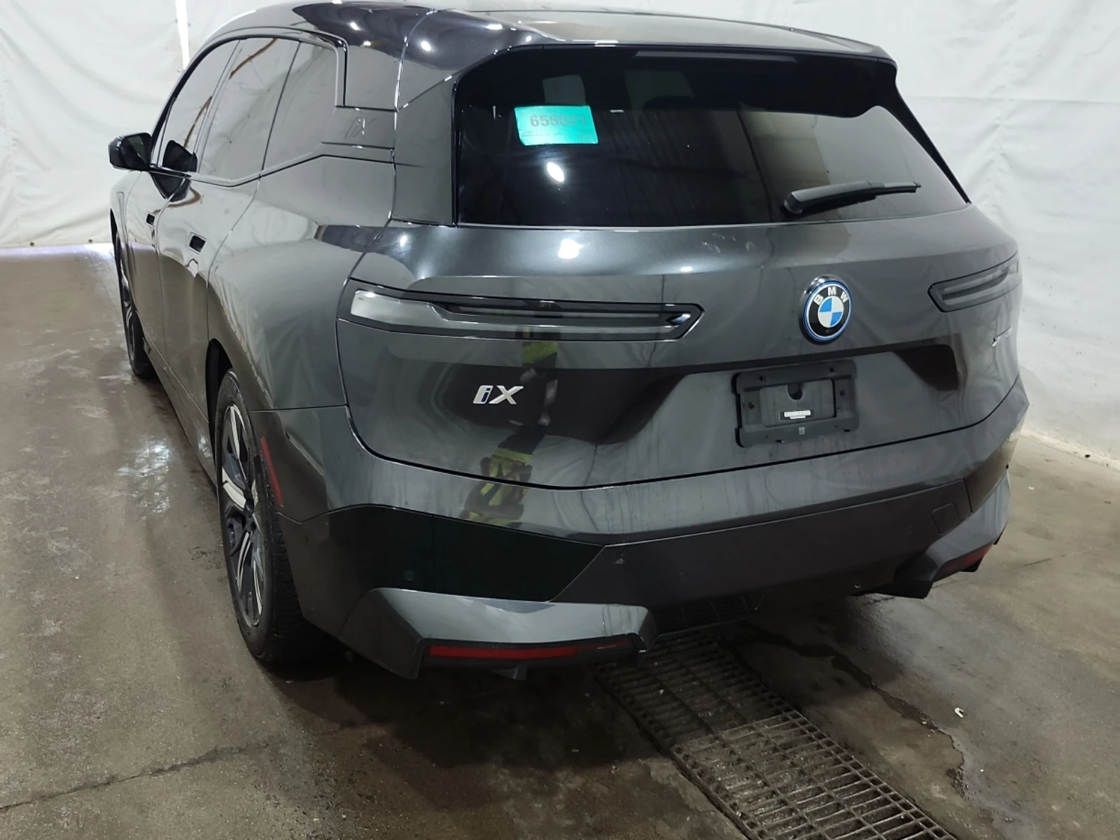 BMW iX  Xdrive50, снимка 4 - Автомобили и джипове - 56468343