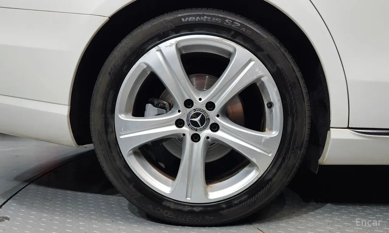 Mercedes-Benz E 200 ����* �������* ������* �������*  | Mobile.bg � ����������� 3