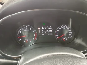 Kia Sportage 1.6 бензин 132 к.с. Нави, Сервизна история, снимка 14