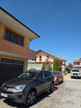Toyota Rav4 2.5i 4х4 автомат, снимка 2