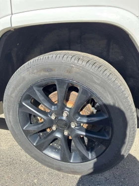 Jeep Grand cherokee * Altitude * CARFAX * ОПЦИЯ ЗА ФИНАНСИРАНЕ  | Auto.bg — изображение 7