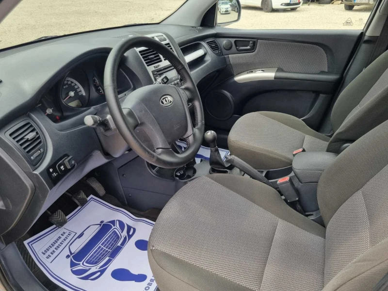 Kia Sportage 2, 0i  LPG, снимка 8 - Автомобили и джипове - 47381717