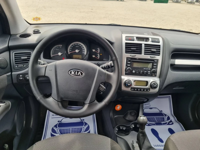 Kia Sportage 2, 0i  LPG, снимка 9 - Автомобили и джипове - 47381717