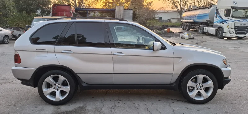 BMW X5, снимка 3 - Автомобили и джипове - 47465728