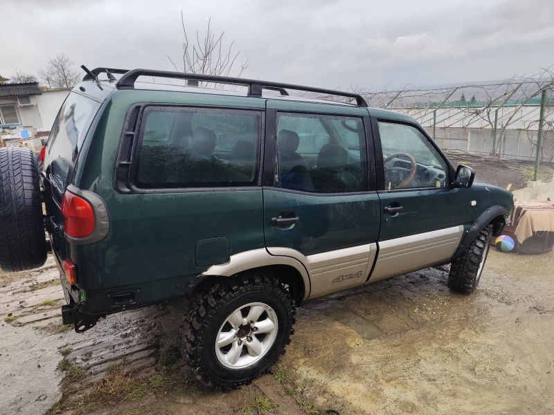 Nissan Terrano, снимка 9 - Автомобили и джипове - 49345041