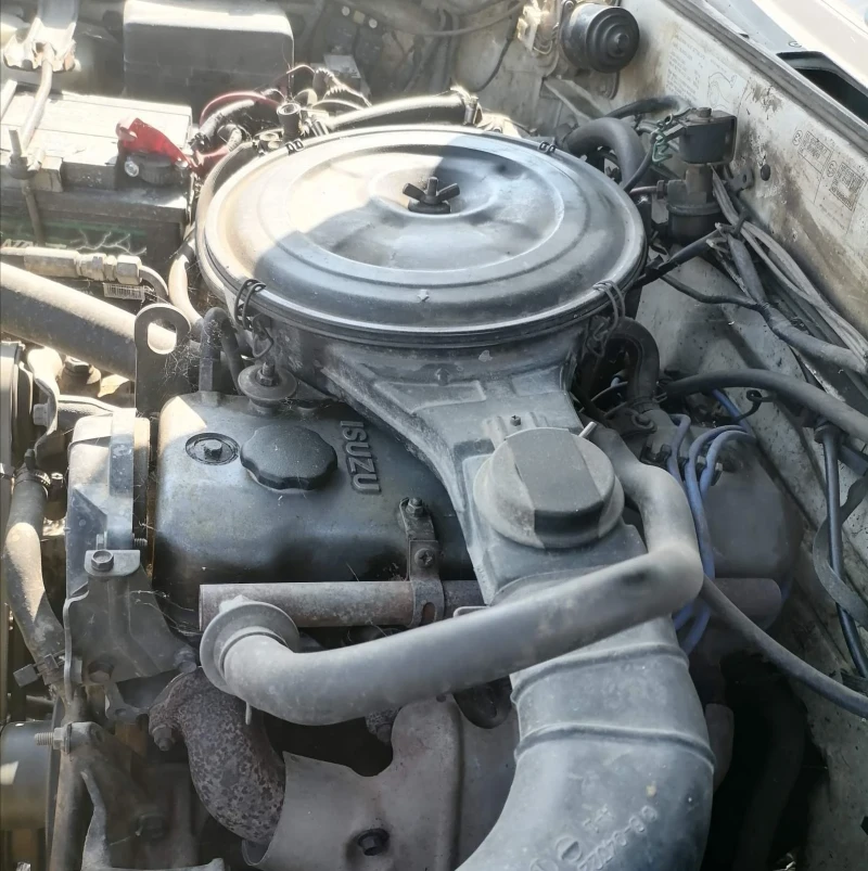 Isuzu Trooper ПИКАПА Е ПЕРФЕКТЕН ОБСЛУЖЕН ОТ-ДО БРАКУВАН , снимка 9 - Автомобили и джипове - 52673413