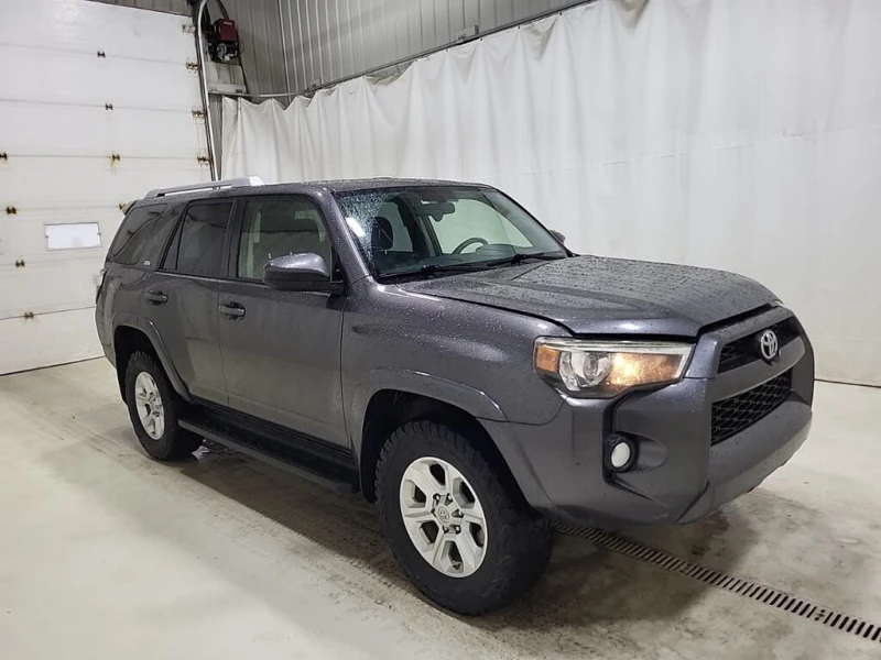 Toyota 4runner 4.0* V6* ПОДГРЕВ* КАМЕРА* КЕЙЛЕС* LANE* ASSIST, снимка 3 - Автомобили и джипове - 52262235