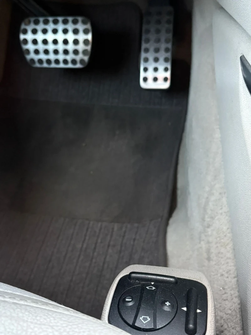 Mercedes-Benz ML 320 320 CDI, снимка 11 - Автомобили и джипове - 52427380