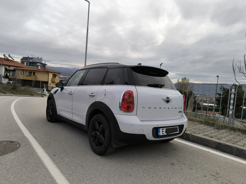 Mini Countryman 2.0D, АВТОМАТ, снимка 6 - Автомобили и джипове - 52606158