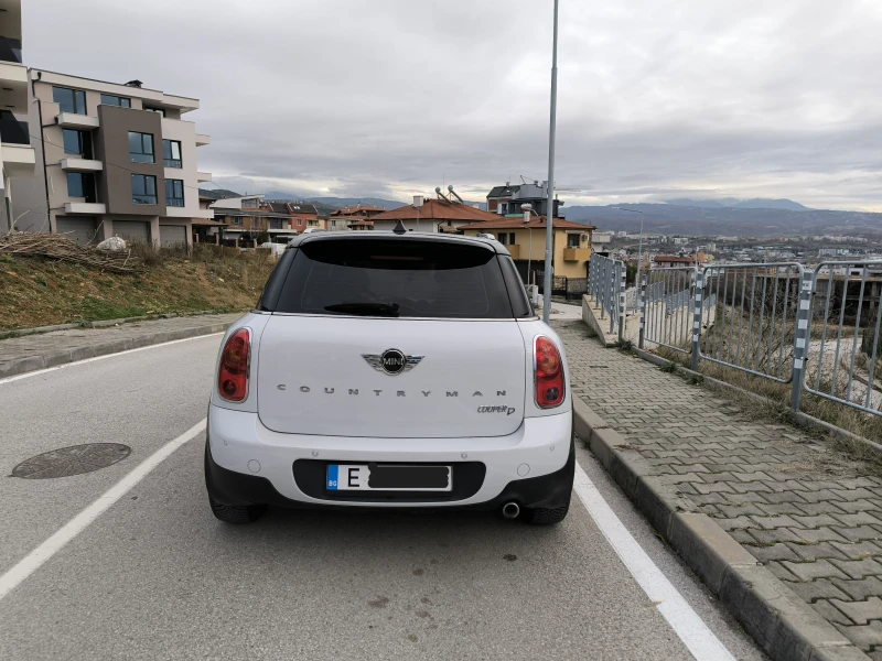 Mini Countryman 2.0D, АВТОМАТ, снимка 5 - Автомобили и джипове - 52606158