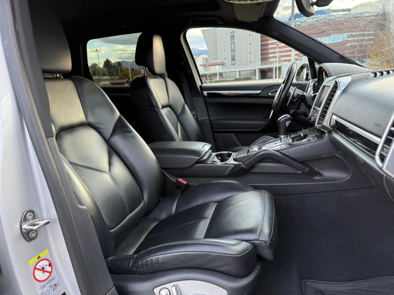 Porsche Cayenne 3.0 diesel, снимка 12 - Автомобили и джипове - 52616980