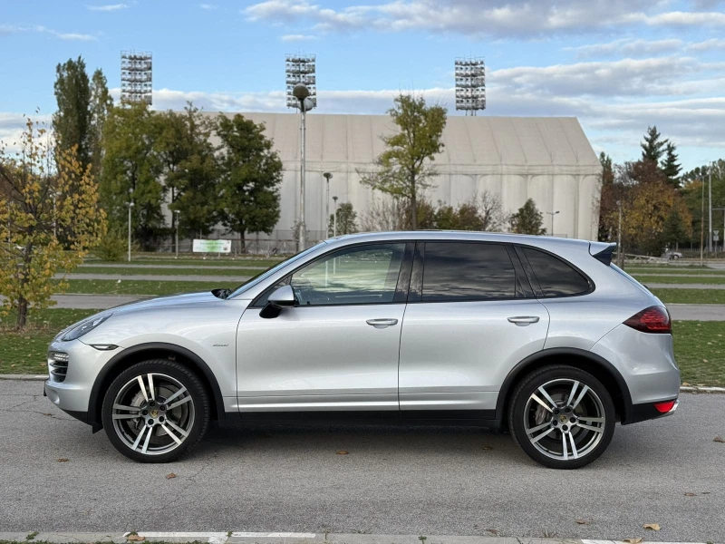 Porsche Cayenne 3.0 diesel, снимка 2 - Автомобили и джипове - 52616980