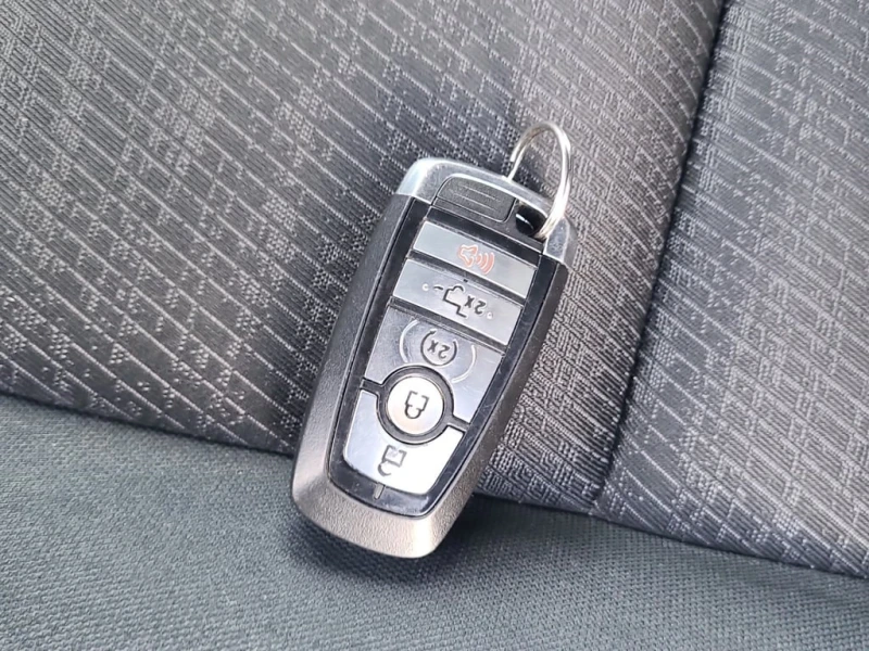 Ford F150 * XLT CREW CAB SHORT BED * CARFAX * ЦЕНА ДО БГ, снимка 13 - Автомобили и джипове - 53286911