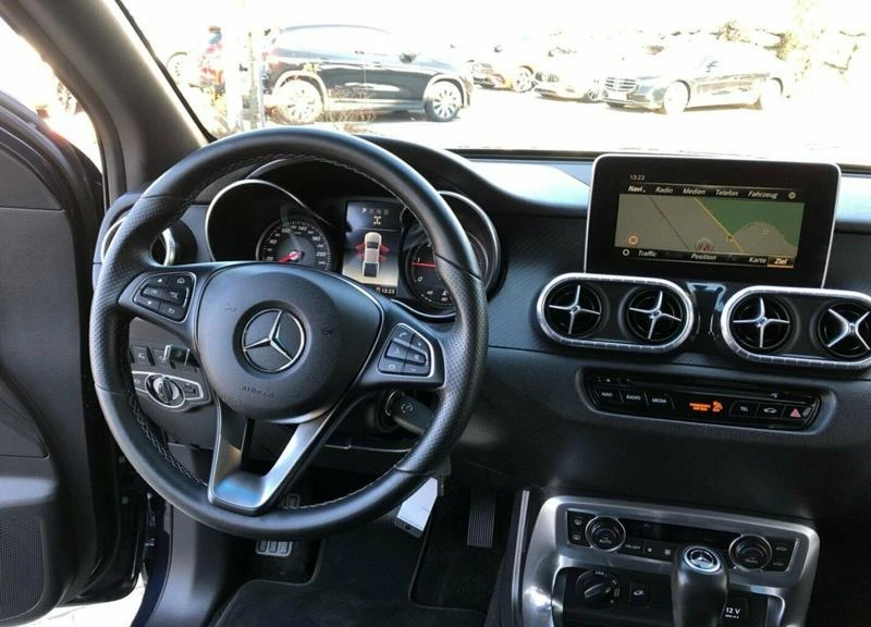 Mercedes-Benz X-Klasse 250 d 4MATIC, снимка 12 - Автомобили и джипове - 24306149