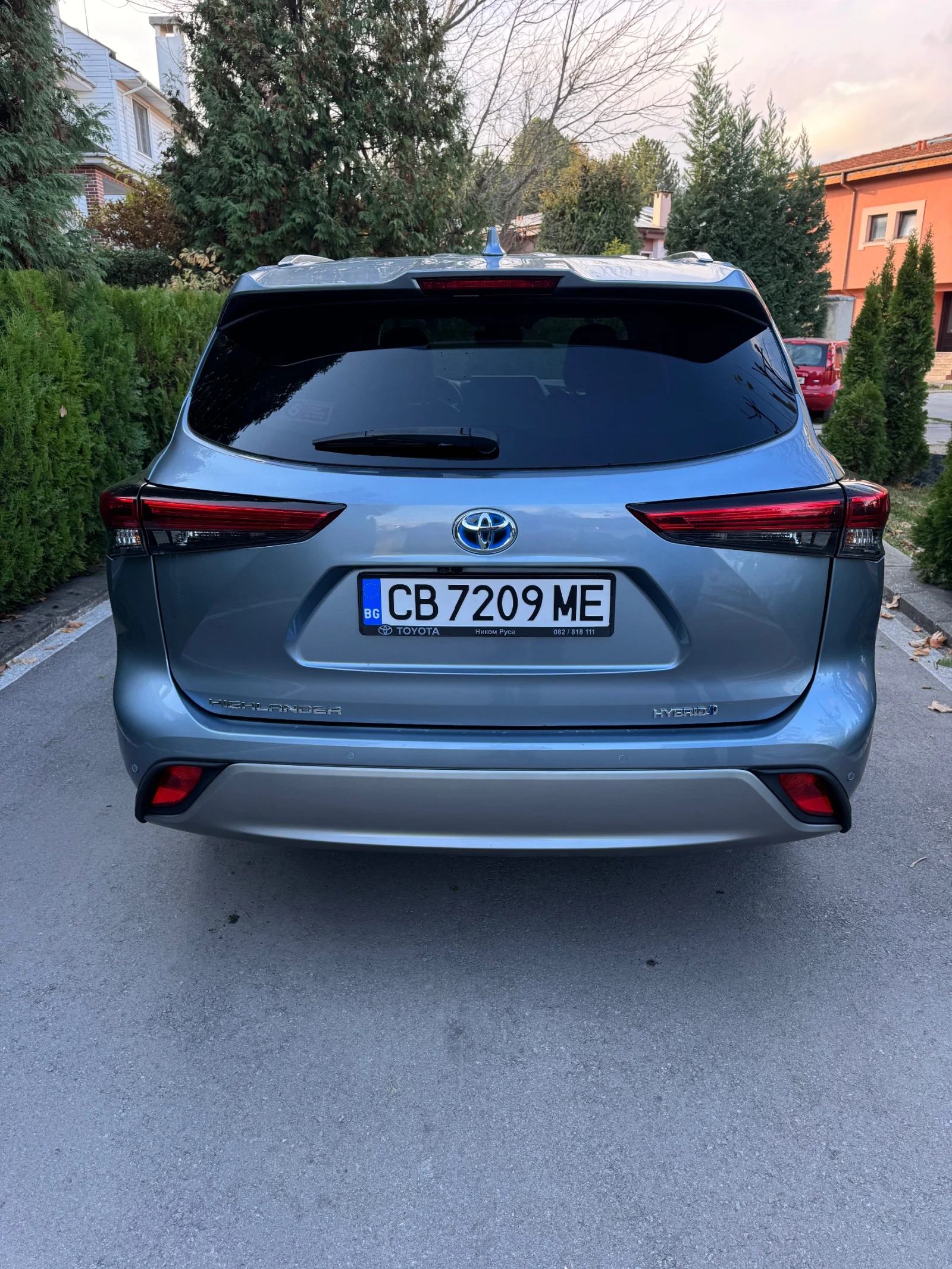 Toyota Highlander 2.5 HYBRID AWD Platinum - изображение 4