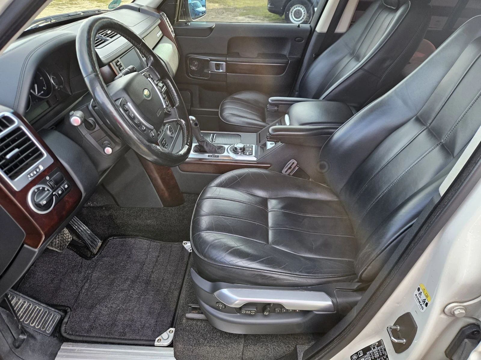 Land Rover Range rover 3.6TDV8 - изображение 8