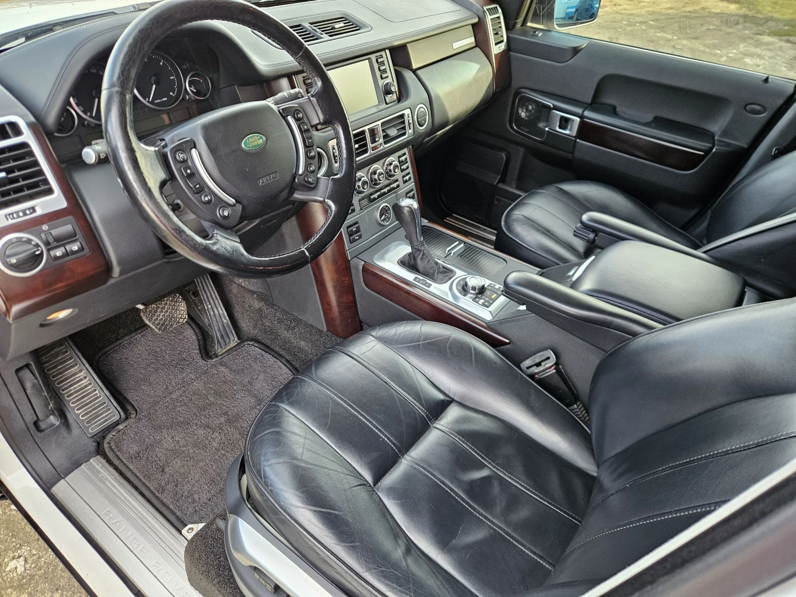 Land Rover Range rover 3.6TDV8 - изображение 6