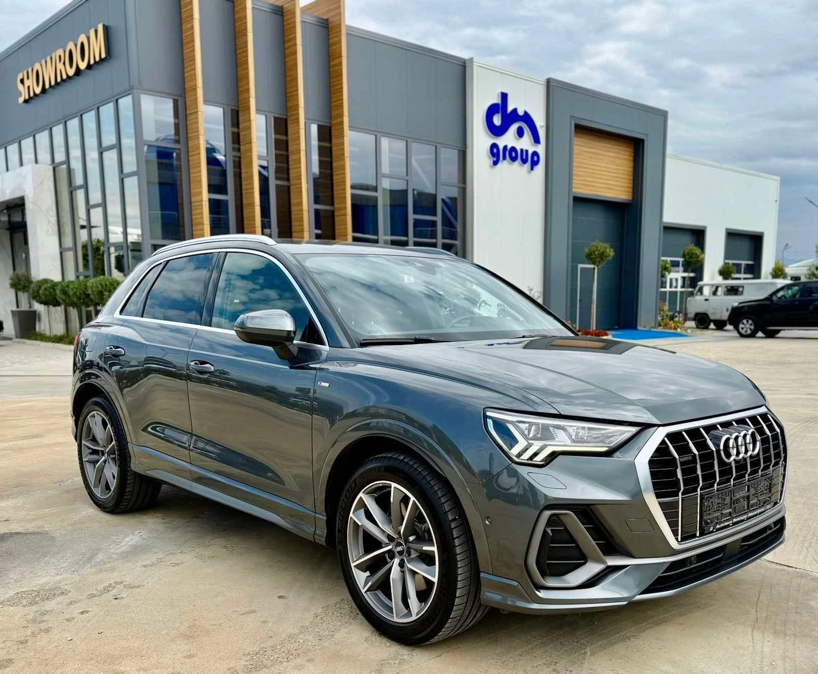 Audi Q3 S line | Mobile.bg   1