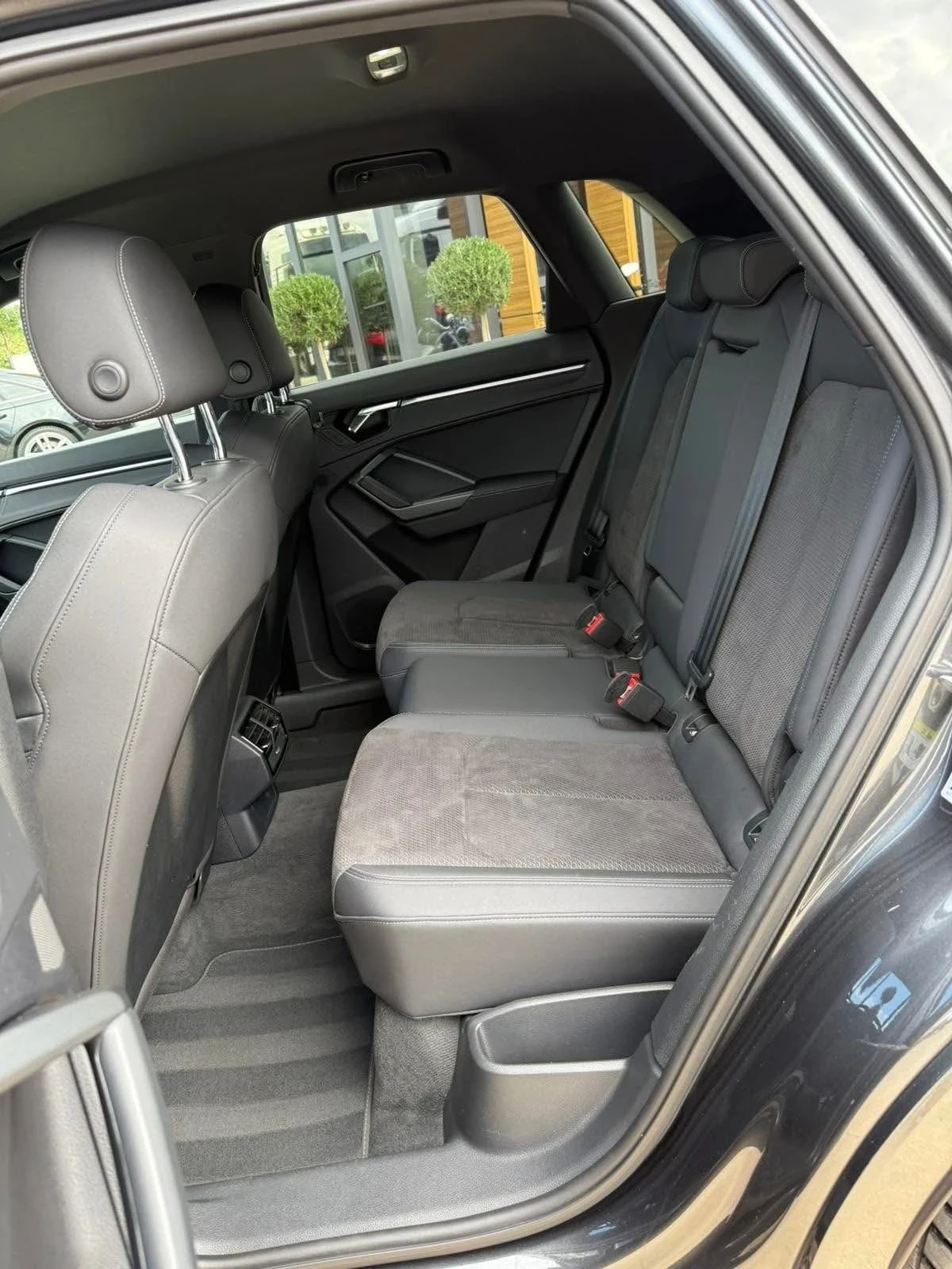 Audi Q3 S line | Mobile.bg   10