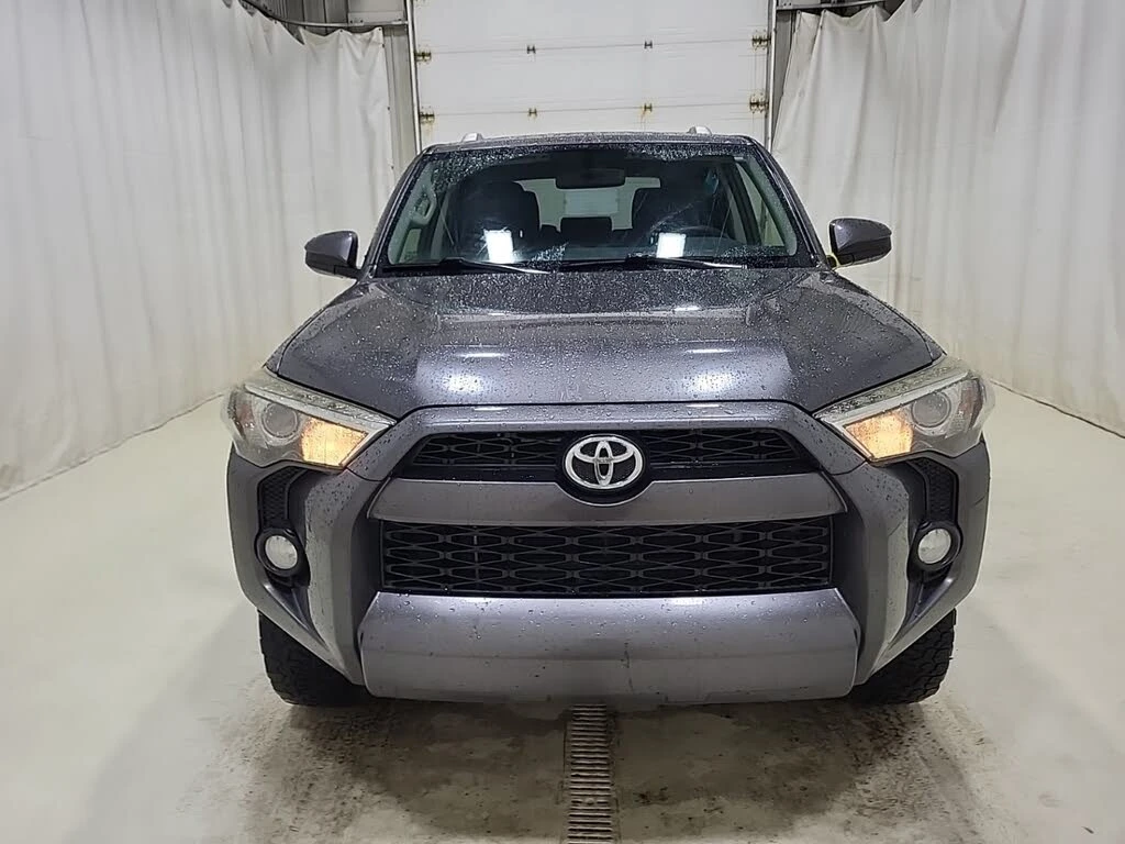 Toyota 4runner 4.0* V6* ПОДГРЕВ* КАМЕРА* КЕЙЛЕС* LANE* ASSIST - изображение 4