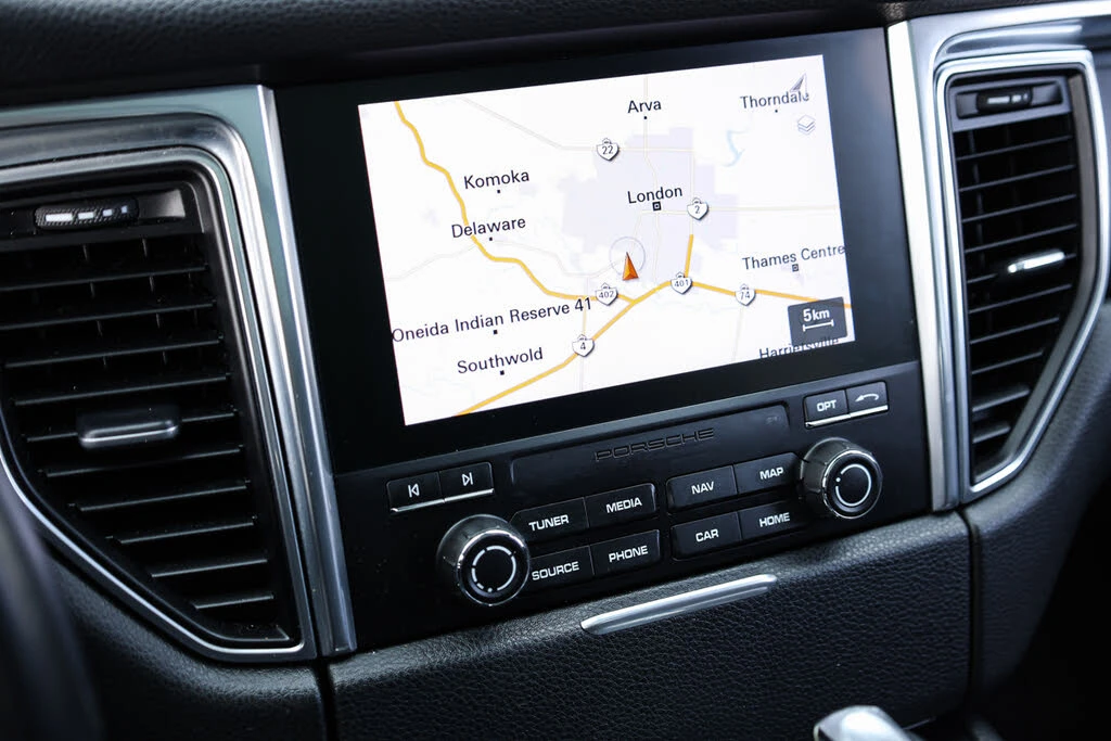 Porsche Macan BOSE* * * * *  | Mobile.bg   15