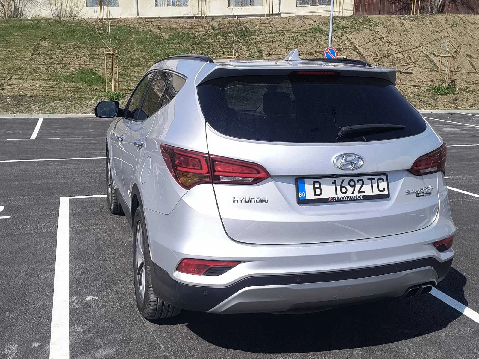 Hyundai Santa fe 2.2CRDi 4WD Automatic Panorama, снимка 3 - Автомобили и джипове - 53985226