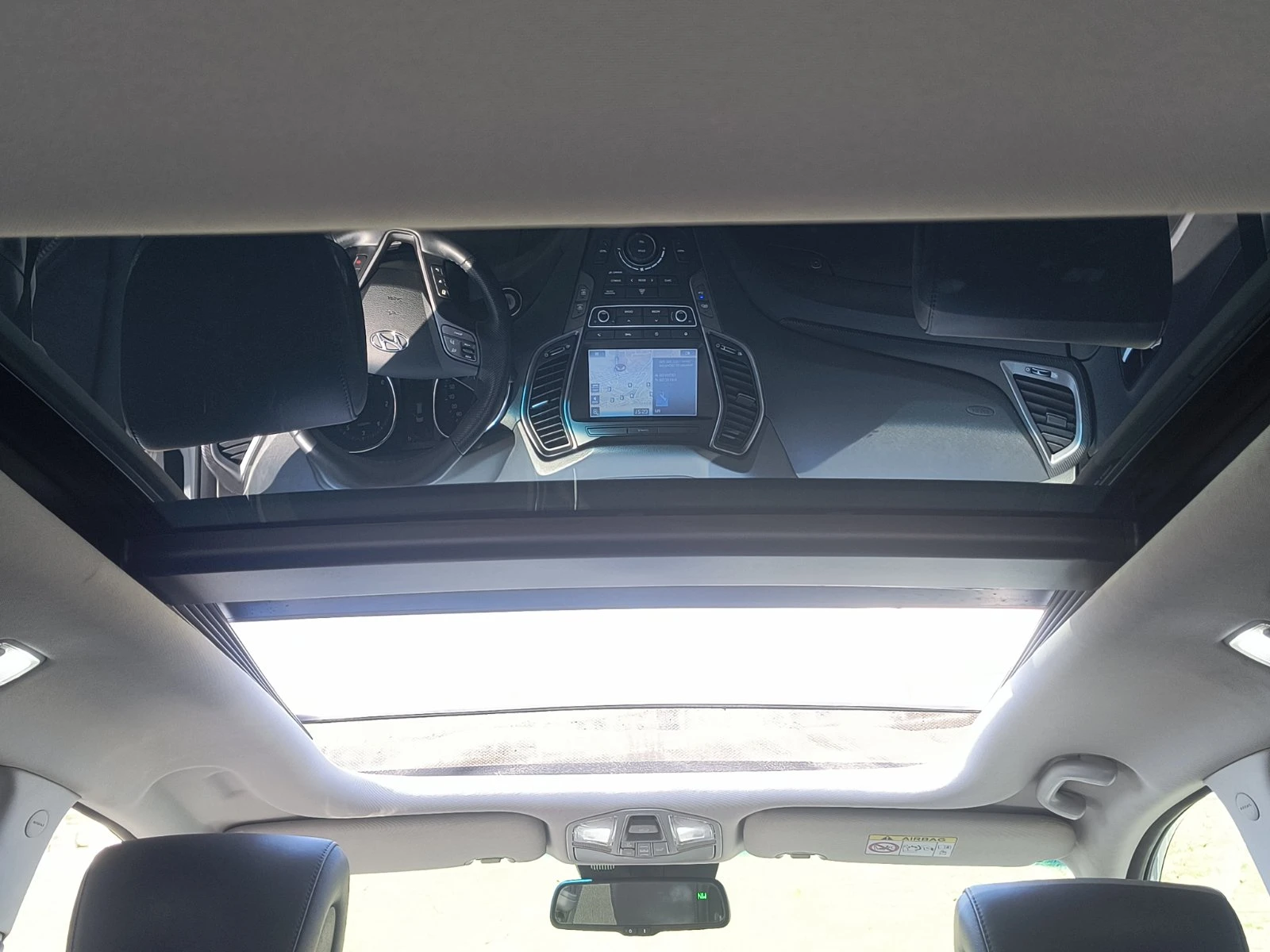 Hyundai Santa fe 2.2CRDi 4WD Automatic Panorama, снимка 11 - Автомобили и джипове - 53985226