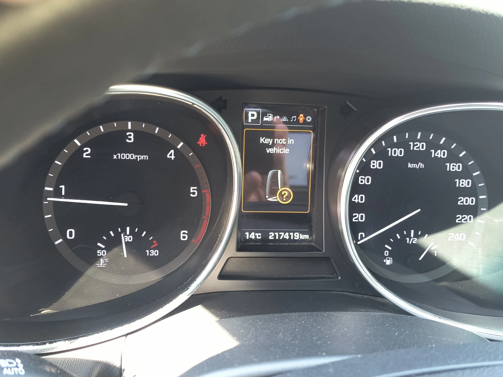 Hyundai Santa fe 2.2CRDi 4WD Automatic Panorama, снимка 10 - Автомобили и джипове - 53985226