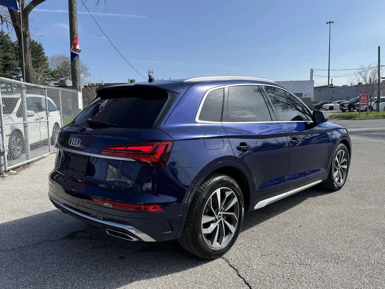 Audi Q5 * S Line * DISTRONIC| SUNPROOF| 360| ОБДУХВАНЕ, снимка 7 - Автомобили и джипове - 54341732