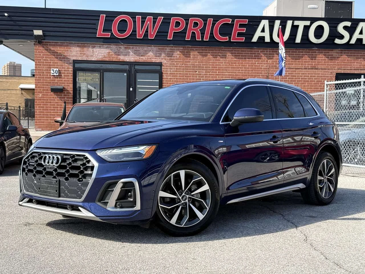 Audi Q5 * S Line * DISTRONIC| SUNPROOF| 360| ОБДУХВАНЕ