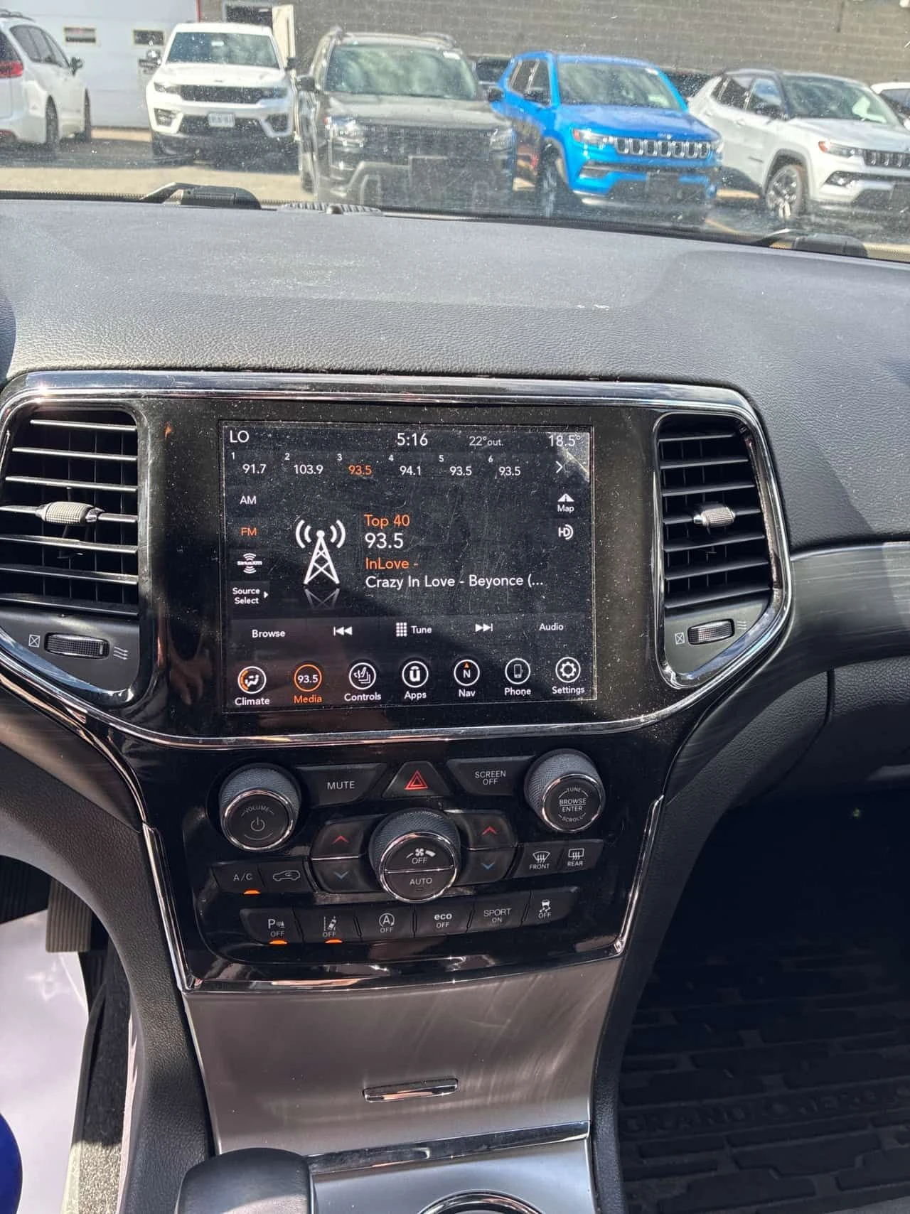 Jeep Grand cherokee * Altitude * CARFAX * ОПЦИЯ ЗА ФИНАНСИРАНЕ , снимка 9 - Автомобили и джипове - 55303773