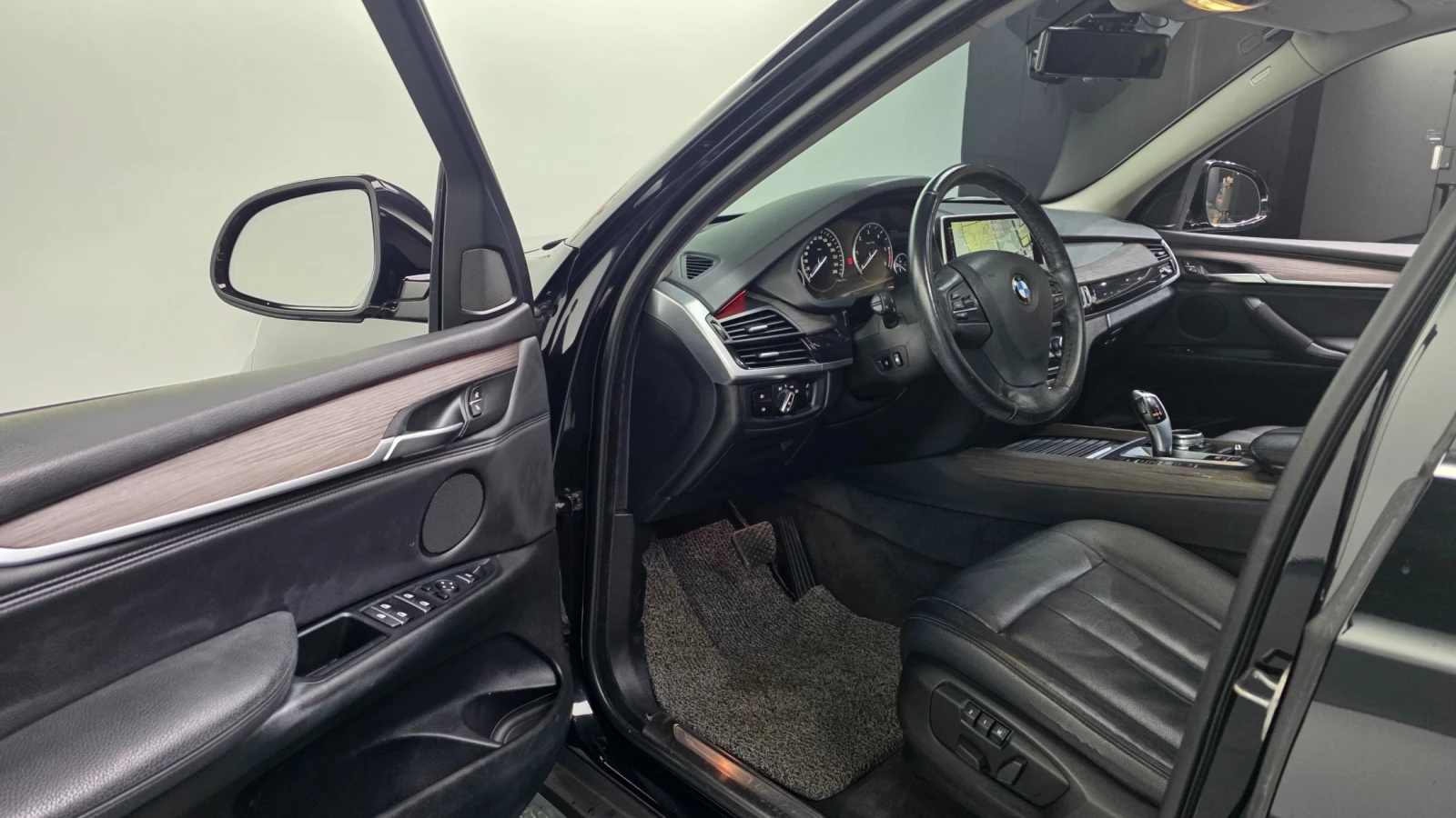 BMW X5 xDrive 30d * 360 * HUD * ПАНO * ПОДГРЕВИ, снимка 10 - Автомобили и джипове - 55429746