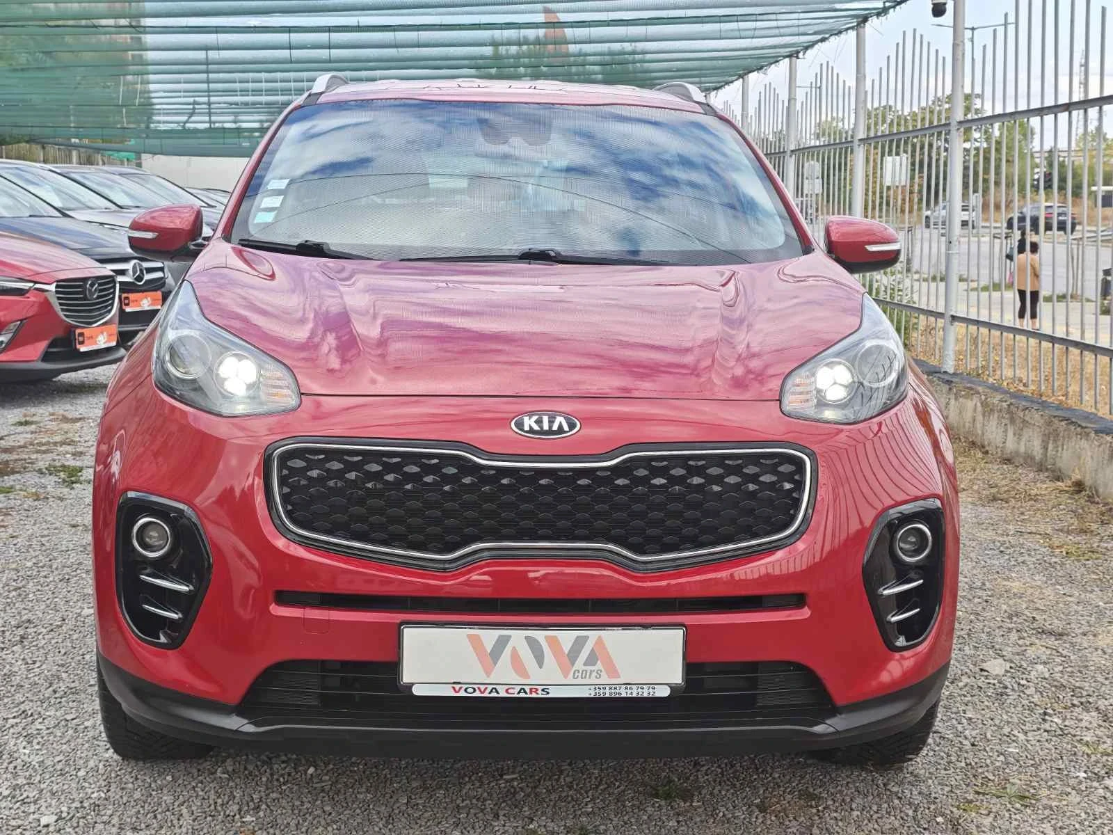 Kia Sportage 1.6 бензин 132 к.с. Нави, Сервизна история, снимка 2 - Автомобили и джипове - 56137604