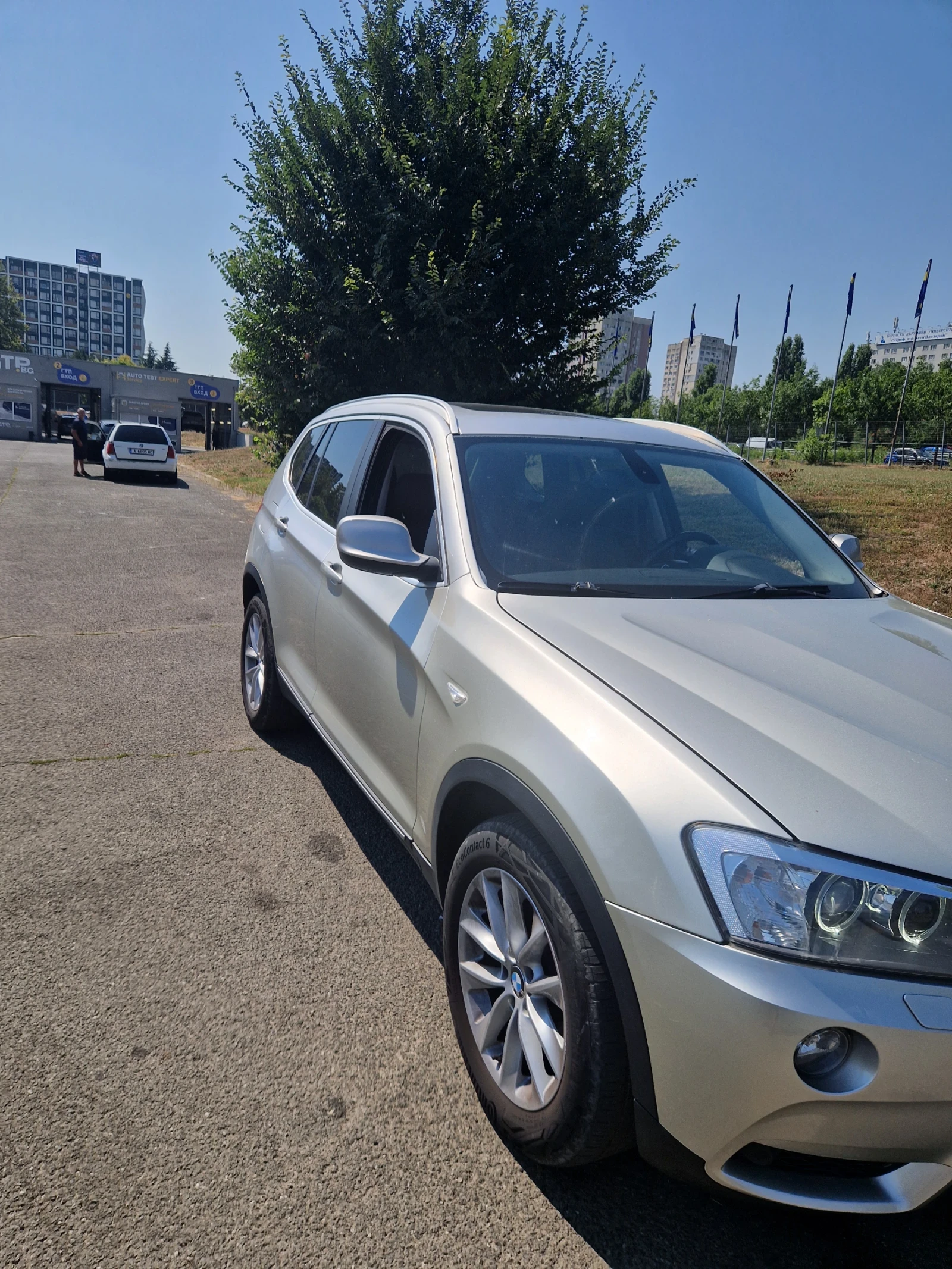 BMW X3 3.0 газ бензин, снимка 3 - Автомобили и джипове - 56344958