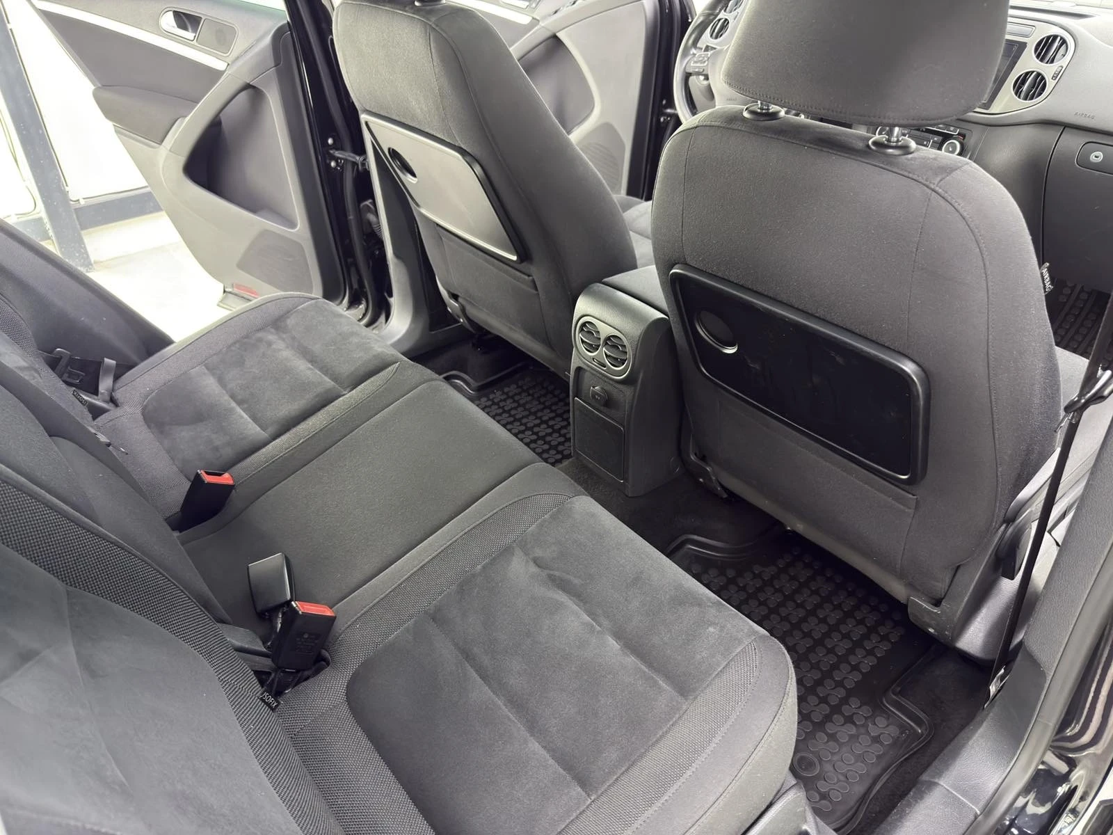 VW Tiguan Face, снимка 17 - Автомобили и джипове - 56497265
