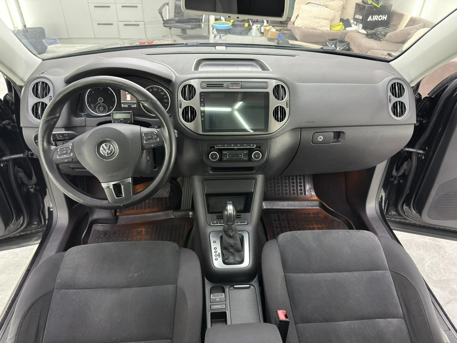 VW Tiguan Face, снимка 8 - Автомобили и джипове - 56497265