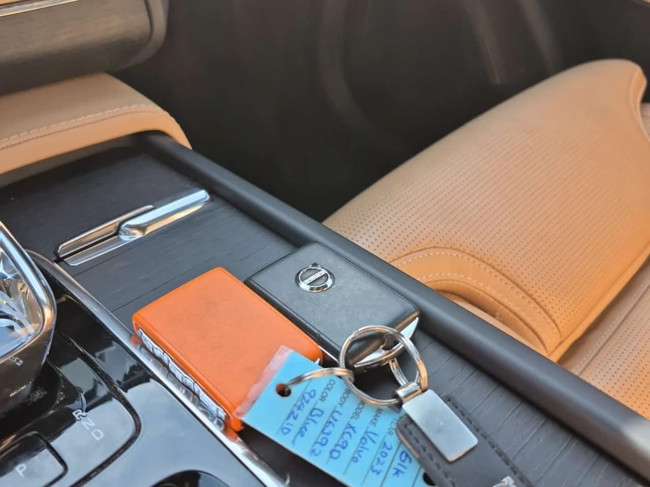 Volvo Xc90 ULTIMATE BRIGHT THEME / CARFAX / ���� �� �� | Mobile.bg � ����������� 6