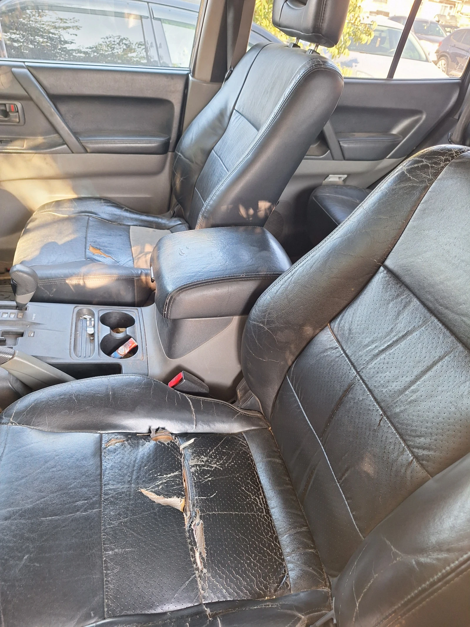 Mitsubishi Pajero, снимка 4 - Автомобили и джипове - 56732964