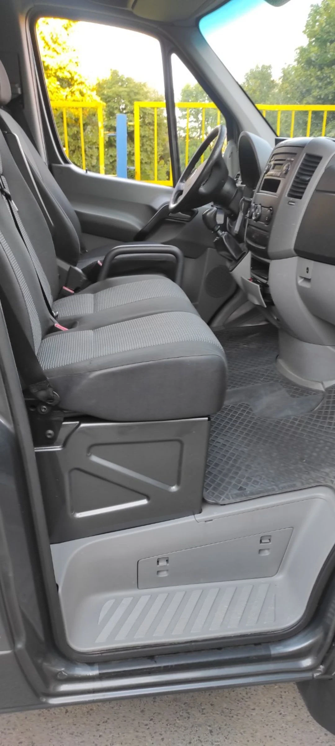 Mercedes-Benz Sprinter 319 4�4 MAXI XXL 4.80m | Mobile.bg � ����������� 13