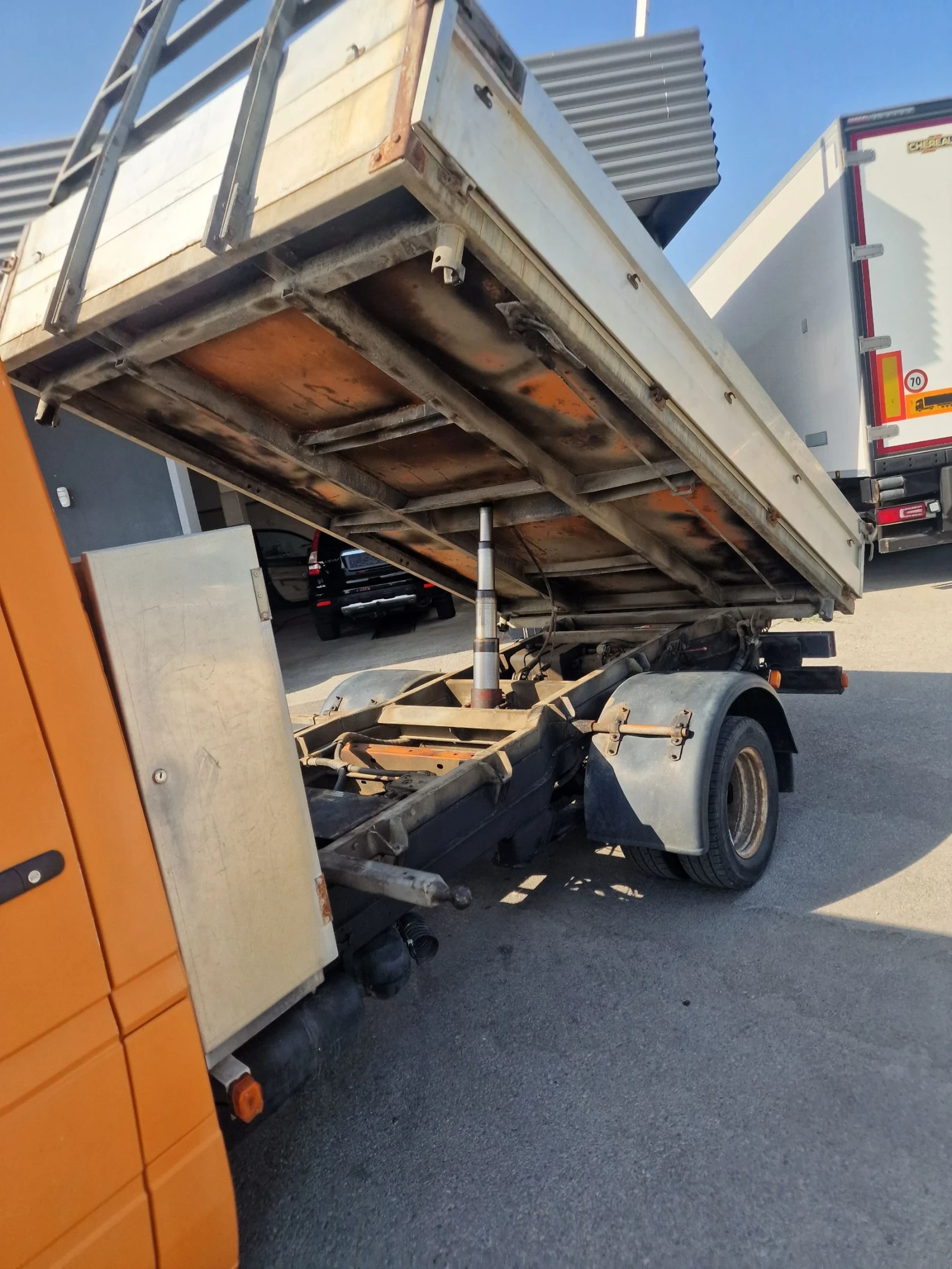 Mercedes-Benz Sprinter 411 2.2CDI 3-СТРАНЕН САМОСВАЛ - изображение 7