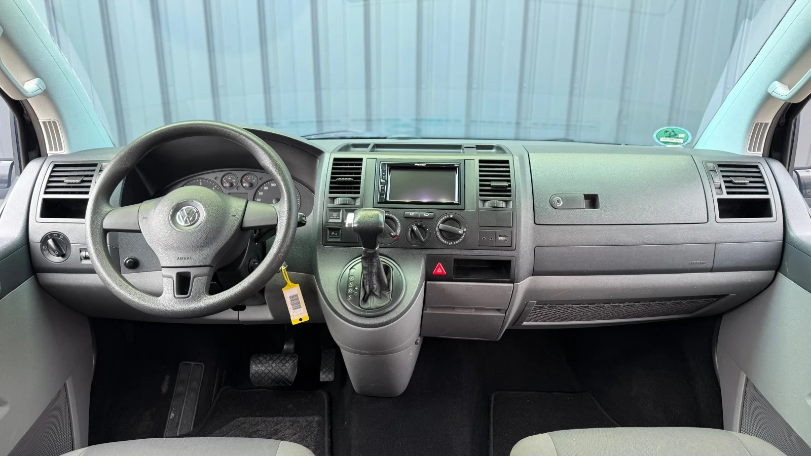 VW Transporter ДЪЛГА БАЗА  - изображение 9